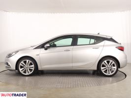 Opel Astra 2018 1.4 147 KM