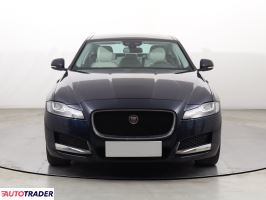 Jaguar XF 2017 2.0 237 KM