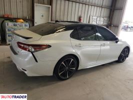 Toyota Camry 2019 3