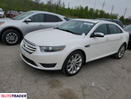 Ford Taurus 2018 3