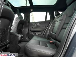 Volvo V60 2020 2 250 KM
