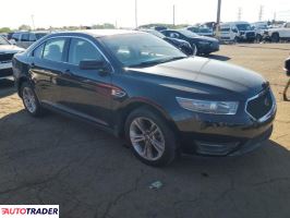 Ford Taurus 2019 3