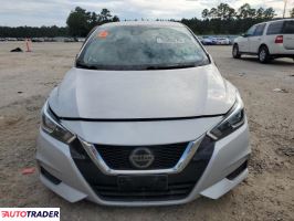 Nissan Versa 2020 1