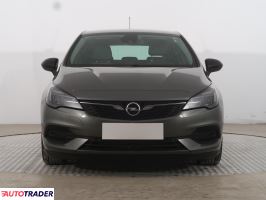 Opel Astra 2021 1.2 143 KM