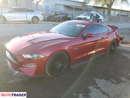 Ford Mustang 2022 5