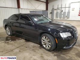 Chrysler 300C 2018 3