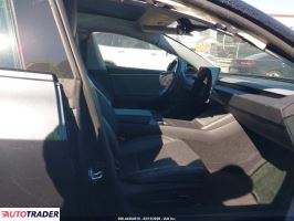 Tesla Model 3 2025