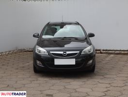 Opel Astra 2012 1.4 118 KM