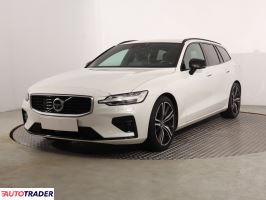 Volvo V60 2019 2.0 187 KM