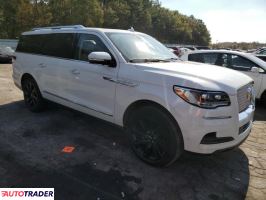 Lincoln Navigator 2022 3