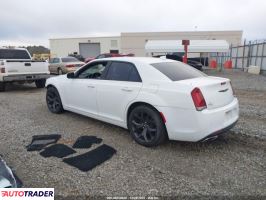 Chrysler 300C 2020 3