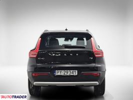 Volvo XC40 2022 1.5 129 KM