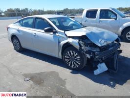 Nissan Altima - zobacz ofertę