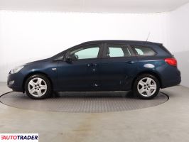 Opel Astra 2011 2.0 162 KM