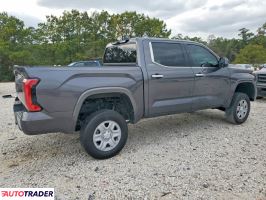 Toyota Tundra 2022 3