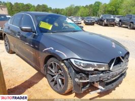 BMW 330 2019 2