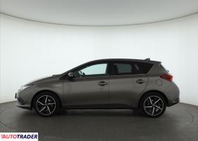 Toyota Auris 2017 1.8 134 KM