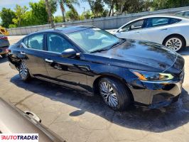 Nissan Altima 2025 2