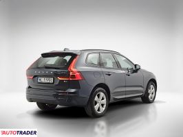 Volvo XC60 2022 2.0 197 KM