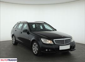 Mercedes C-klasa - zobacz ofertę