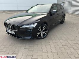 Volvo V60 2020 2.0 390 KM