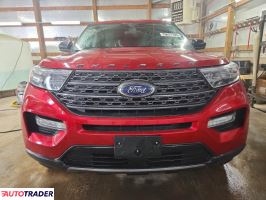 Ford Explorer 2022 2