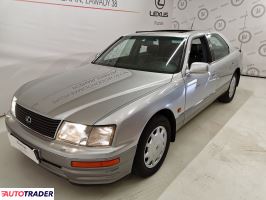 Lexus LS 1995 4.0 264 KM