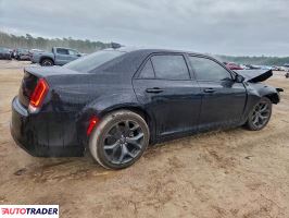 Chrysler 300C 2022 3