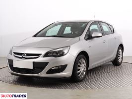 Opel Astra 2014 1.6 113 KM