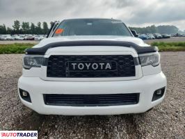 Toyota Sequoia 2020 5