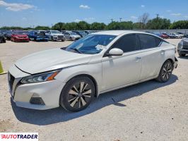 Nissan Altima - zobacz ofertę