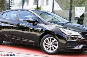 Opel Astra 2021 1.2 110 KM