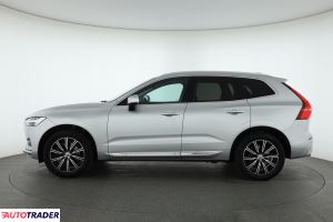 Volvo XC60 2019 2.0 246 KM