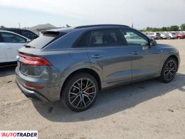 Audi Q8 2021 3
