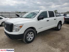 Nissan Titan 2019 5