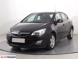 Opel Astra 2012 1.4 118 KM