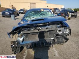 Dodge Challenger 2020 5