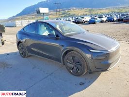 Tesla Model Y 2026