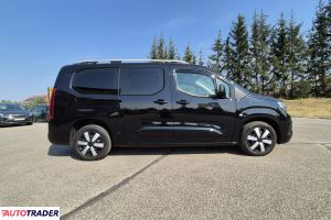 Opel Combo 2019 1.5 102 KM