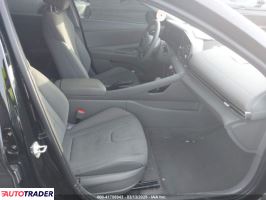 Hyundai Elantra 2023 2