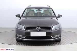 Volkswagen Passat 2013 2.0 138 KM