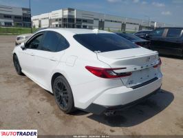 Toyota Camry 2025 2