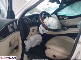 Mercedes 300 2019 2