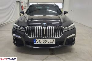 BMW 730 2021 3.0 286 KM