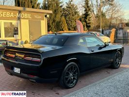 Dodge Challenger 2018 3.6 305 KM