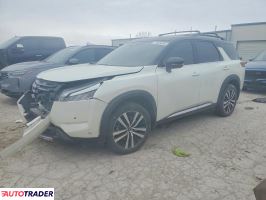 Nissan Pathfinder 2024 3