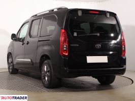 Toyota Pozostałe 2022 1.2 128 KM