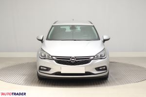 Opel Astra 2016 1.4 123 KM