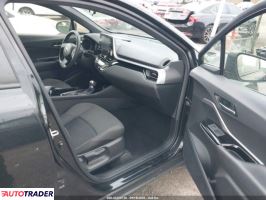 Toyota C-HR 2021 2 Toyota C-HR 2021 2