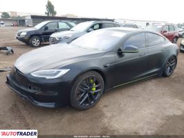 Tesla Model S 2021